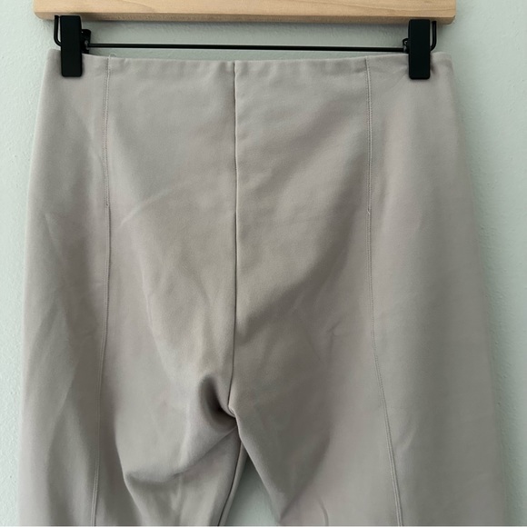 Lysse (Medium) Elm Crop Legging (EcoVero™ Lightweight Ponte, 26" Inseam) - Picture 7 of 9